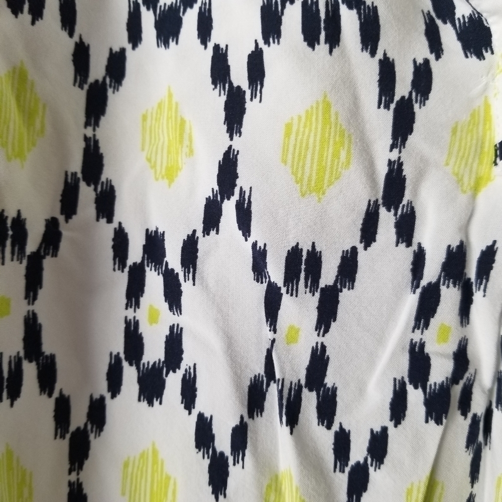 Crown & Ivy V Neck Blouse Neon Green/White/Navy Size PM - Picture 7 of 11